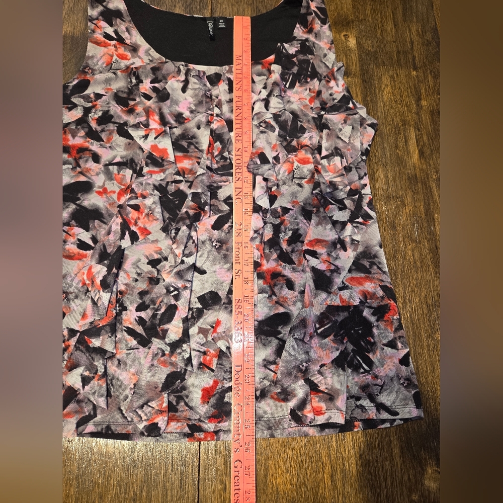 Relativity Abstract Ruffle Blouse - Black,‎ Pink, Gray - Picture 8 of 8